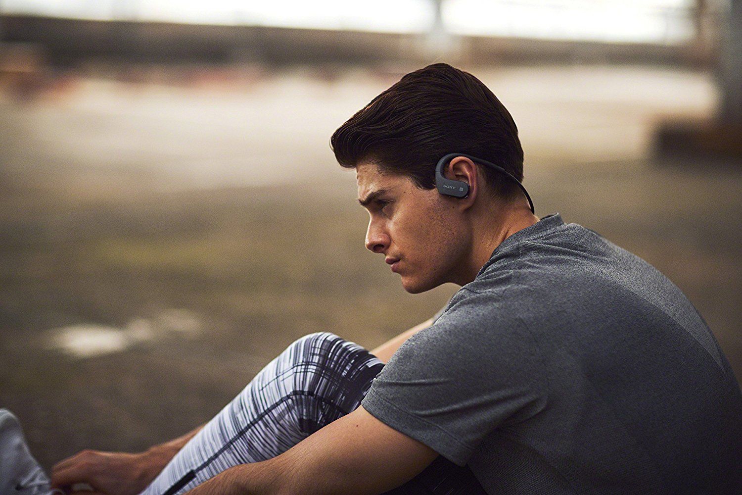 Sony NWWS623B 4GB Waterproof & Dustproof Walkman with Bluetooth Wireless Black