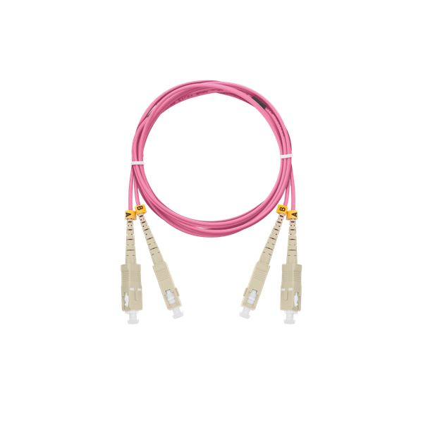 NIKOMAX OM4 Száloptikás Kábel 10m Magenta