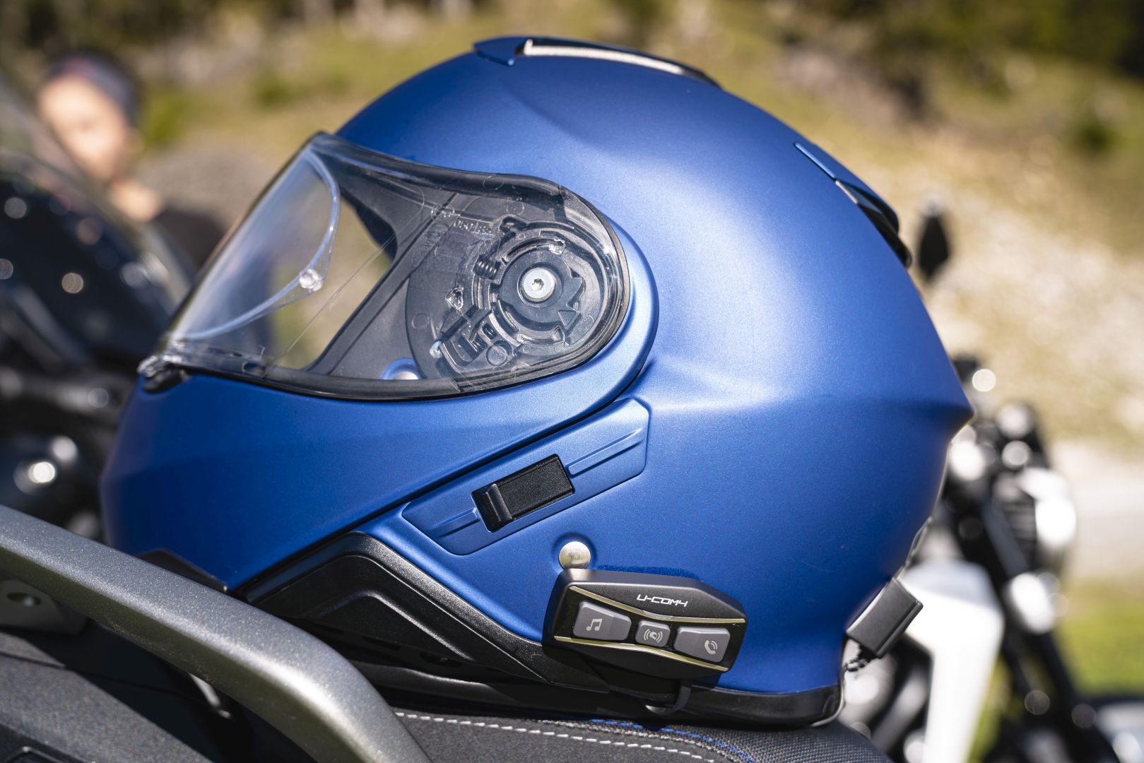 FIXED Bluetooth headset for closed and open helmets Cellularline UCOM4 Twin Pack