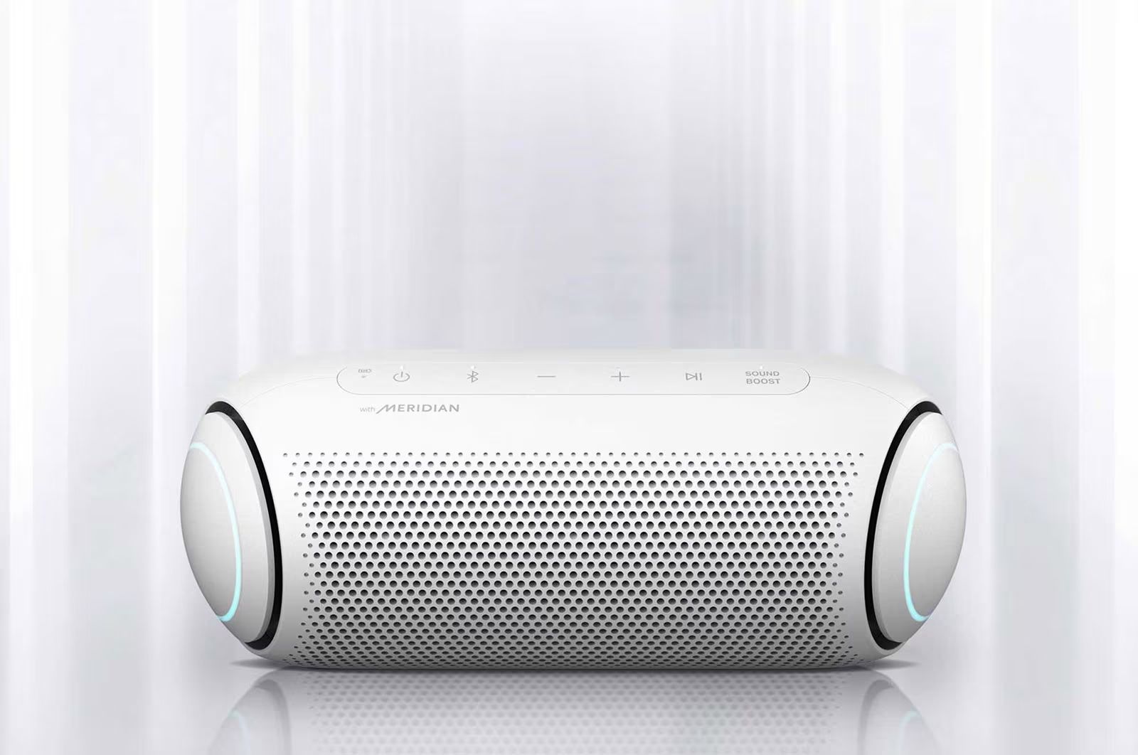 LG XBOOM Go PL5W Bluetooth Speaker White