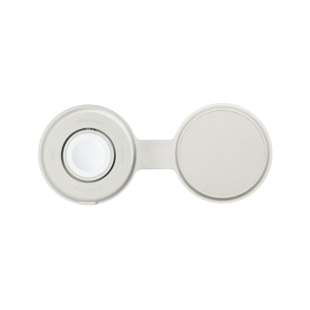 Native Union Voyage 2-in-1 Qi2 wireless charger Sandstone